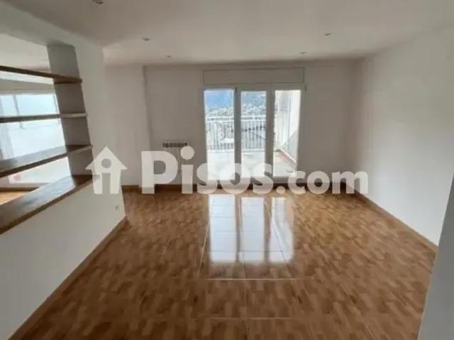 Piso en alquiler en Calle Parnal