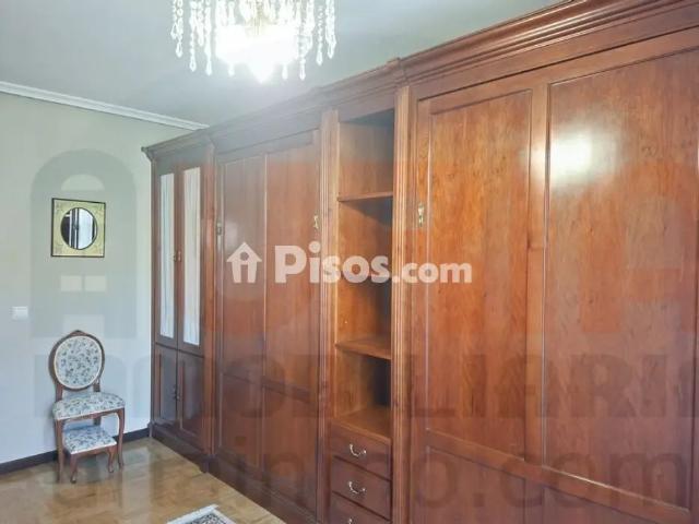 Piso en alquiler en Calle Rafael Fernández