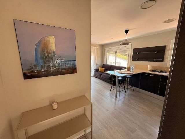 Piso en alquiler en calle Sabadell, Castelldefels, de 62 m² 1 habitación por 1.500