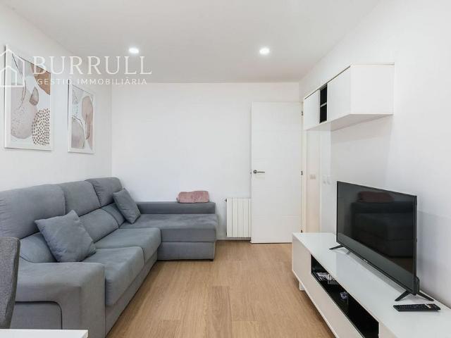Piso en alquiler en calle Sadet, Sant Just Desvern, de 55 m² 2 habitaciones por 928