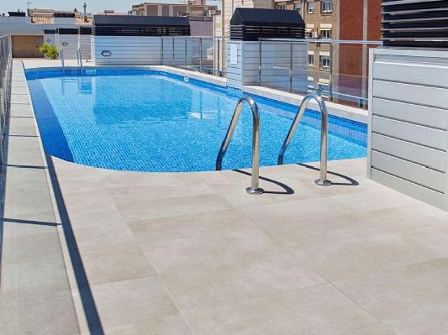 Piso en alquiler en calle Sant Pauli de Nola, Barcelona, de 46 m² 2 habitaciones por 952