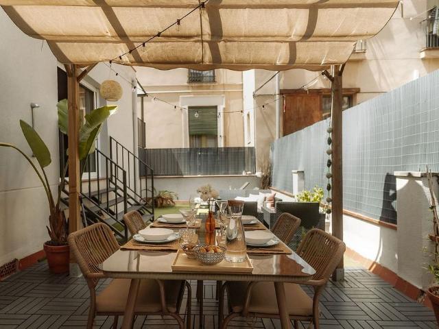 Piso en alquiler en calle Santa Mónica, Barcelona, de 50 m² 2 habitaciones por 2.390