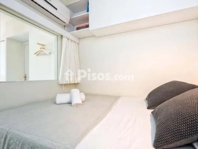 Piso en alquiler en Calle Santos, 6