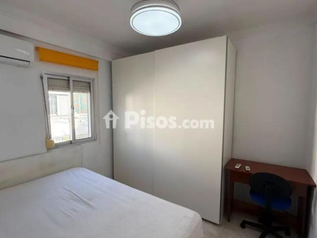 Piso en alquiler en Calle Tambre