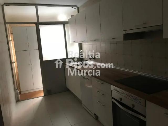 Piso en alquiler en Calle Torreta