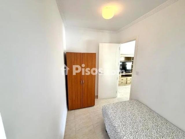 Piso en alquiler en Calle Trinidad, cerca de Calle Tiro