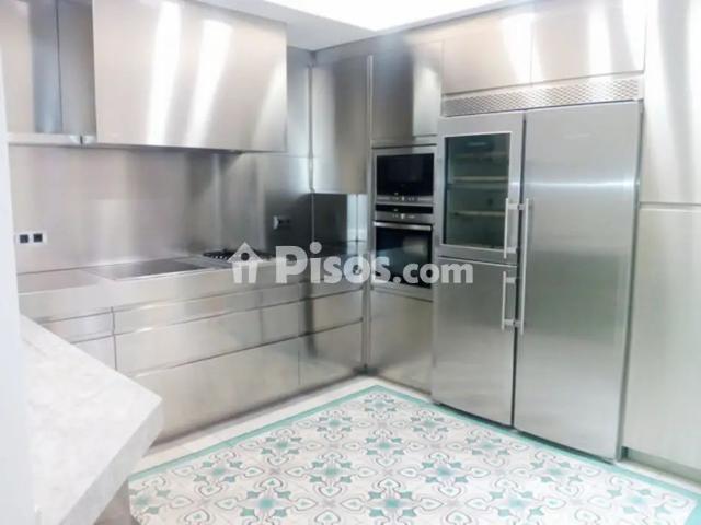 Piso en alquiler en Calle Vc Lagasca