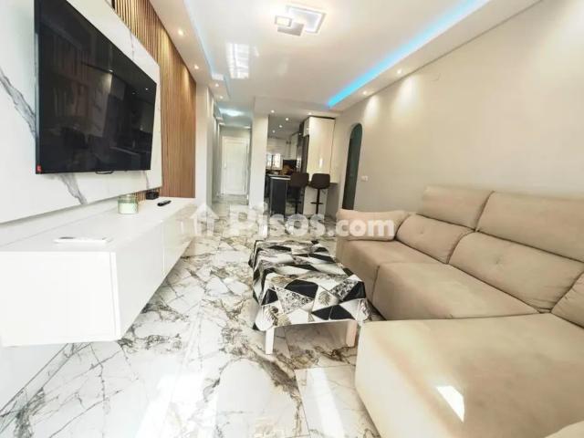 Piso en alquiler en Calle Vélez Málaga