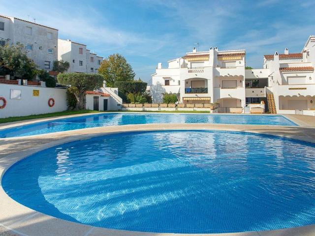 Piso en alquiler en calle Víctor Català, Roses, de 29 m² 1 habitación por 1.217