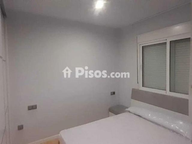 Piso en alquiler en Calle 9 D'Octubre, 25