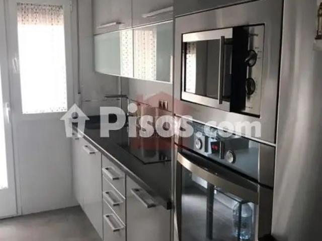 Piso en alquiler en Canalejas
