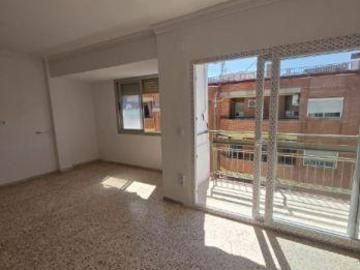 Piso en alquiler en Canals Valencia