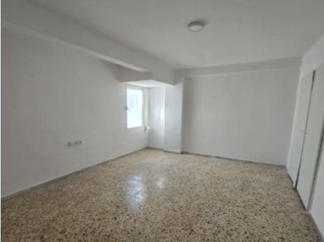 Piso en Alquiler en Canals, Valencia
