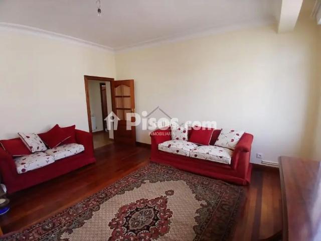 Piso en alquiler en Canido