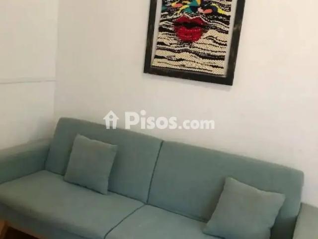 Piso en alquiler en Casc Antic