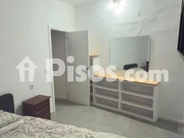 Piso en alquiler en Casco Antiguo