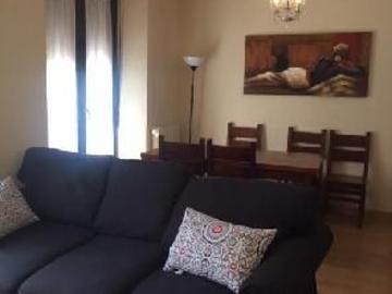 Piso en alquiler en Casco Antiguo