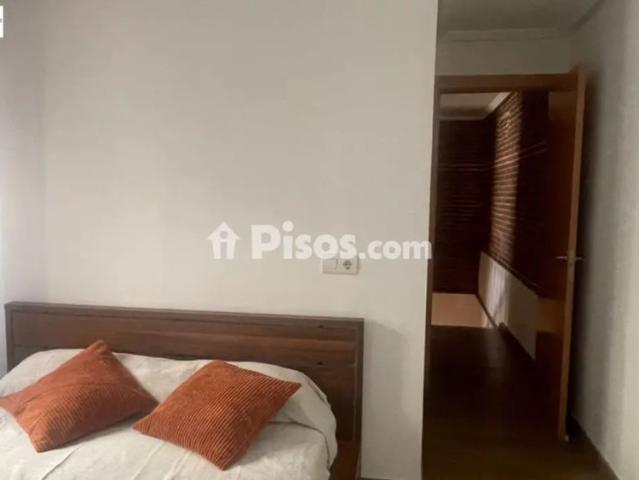 Piso en alquiler en Casco Antiguo