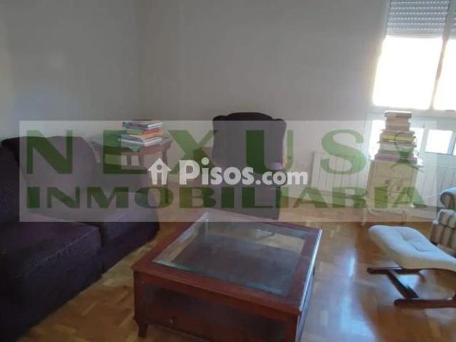 Piso en alquiler en Casco Antiguo