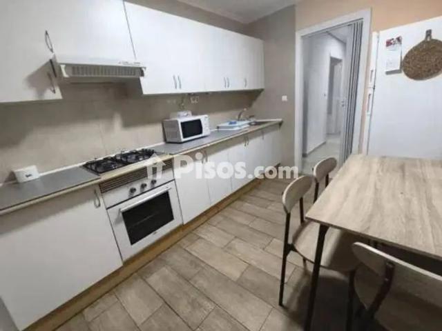 Piso en alquiler en Casco Antiguo