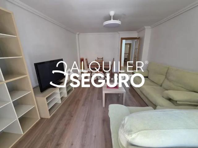 Piso en alquiler en Casco Antiguo