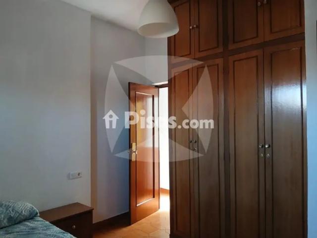 Piso en alquiler en Casco Antiguo