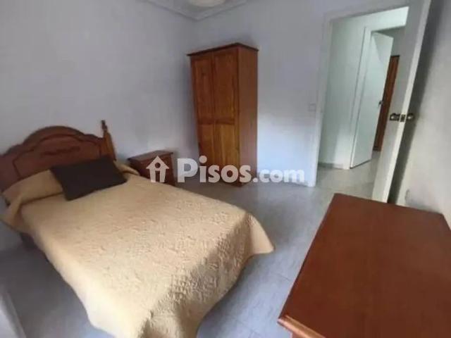 Piso en alquiler en Casco Antiguo