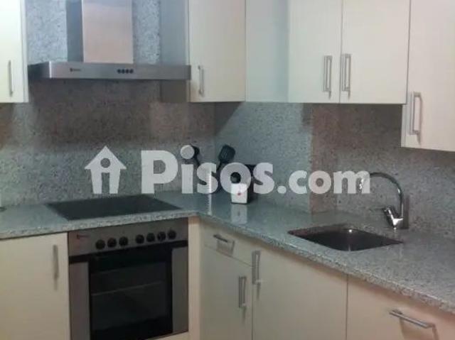 Piso en alquiler en Casco Antiguo