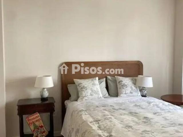 Piso en alquiler en Casco Antiguo