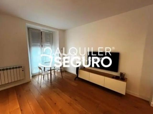 Piso en alquiler en Casco Viejo