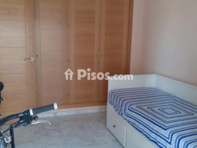 Piso en alquiler en Casines