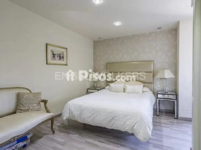 Piso en alquiler en Castellana
