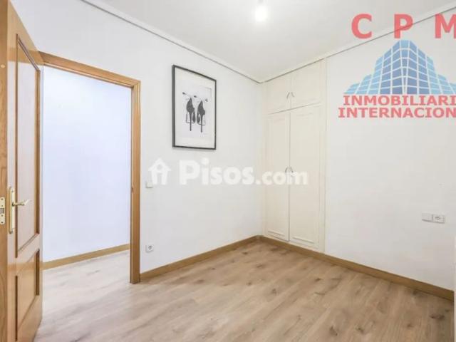 Piso en alquiler en Castellana