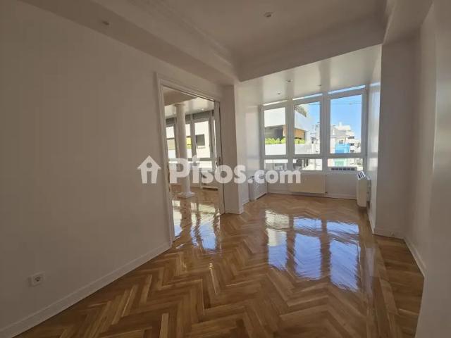 Piso en alquiler en Castellana