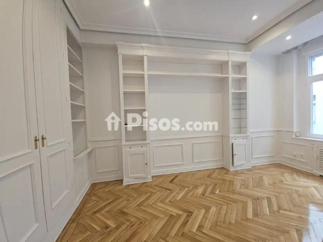 Piso en alquiler en Castellana