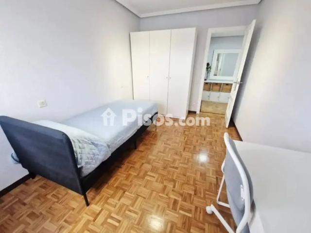 Piso en alquiler en Castrillón