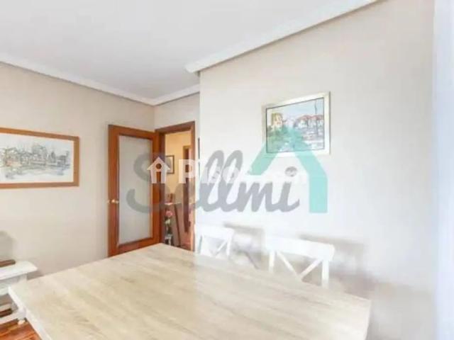Piso en alquiler en Castrillón