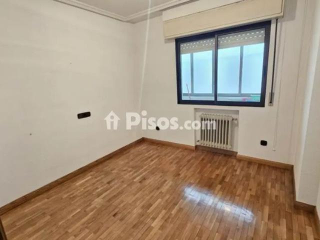 Piso en alquiler en Carmelitas