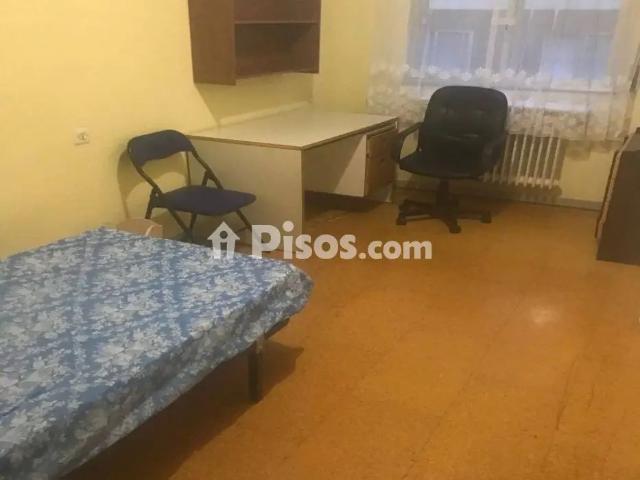 Piso en alquiler en Carmelitas