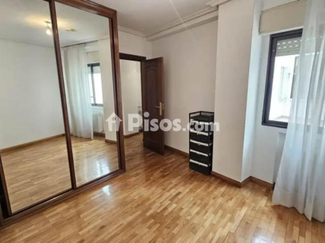 Piso en alquiler en Carmelitas