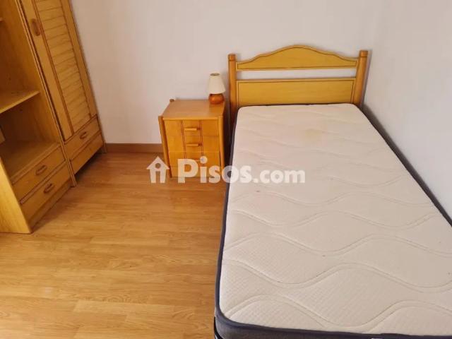 Piso en alquiler en Carrer Bonastruc de Porta