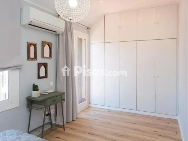 Piso en alquiler en Carrer de Carcaixent, 11