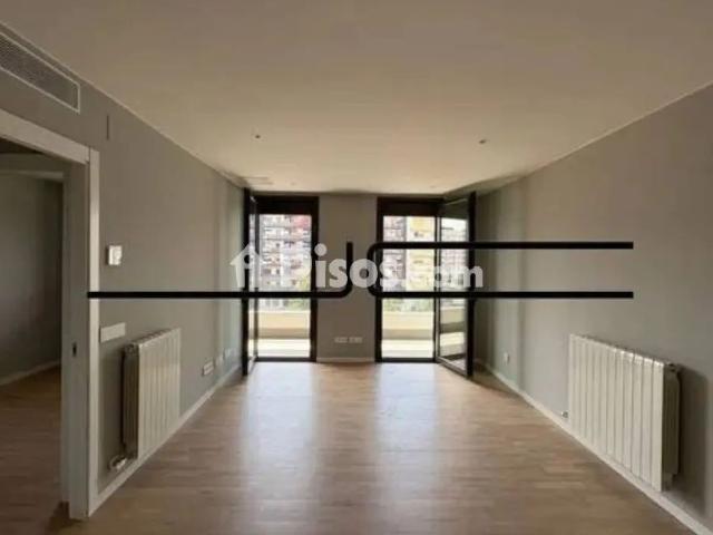 Piso en alquiler en Carrer de Guifré, cerca de Carrer de Ponent