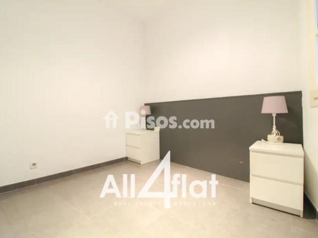 Piso en alquiler en Carrer de la Canuda