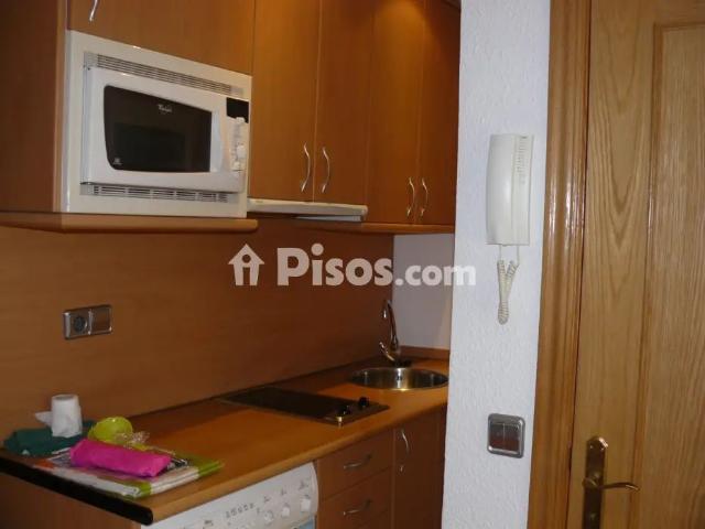 Piso en alquiler en Carrer de les Ferreries Velles
