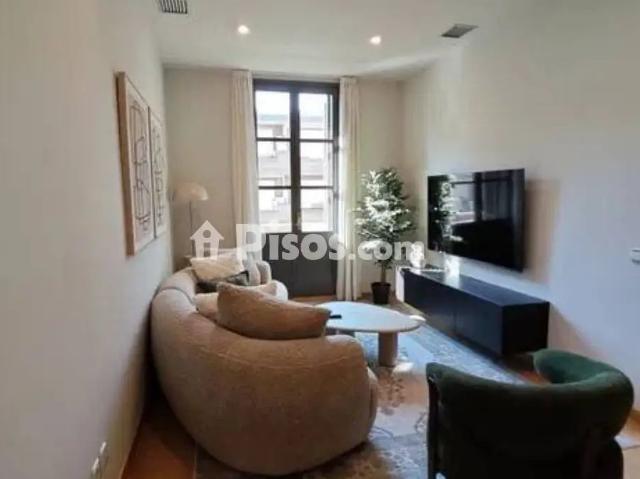 Piso en alquiler en Carrer de Mallorca, cerca de Carrer de la Marina