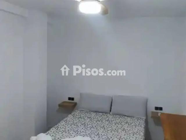 Piso en alquiler en Carrer de Pinós