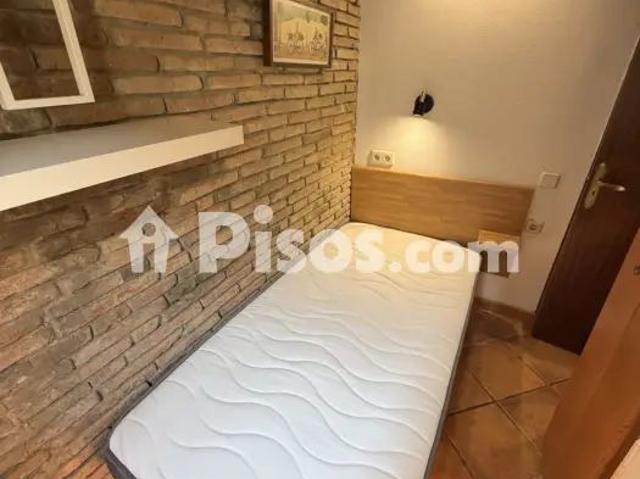 Piso en alquiler en Carrer dels Tallers, cerca de Carrer de les Ramelleres