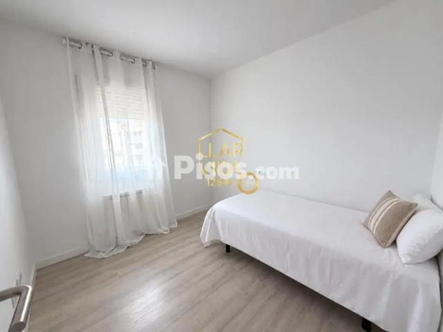 Piso en alquiler en Carrer Segrià
