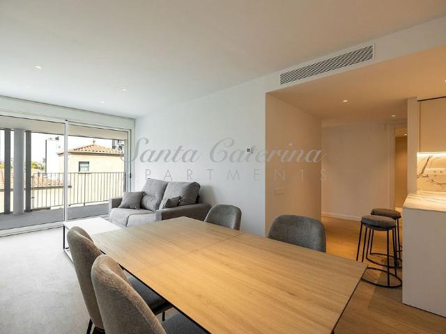 Piso en alquiler en carretera De Barcelona, Viladecans, de 80 m² 3 habitaciones por 2.100